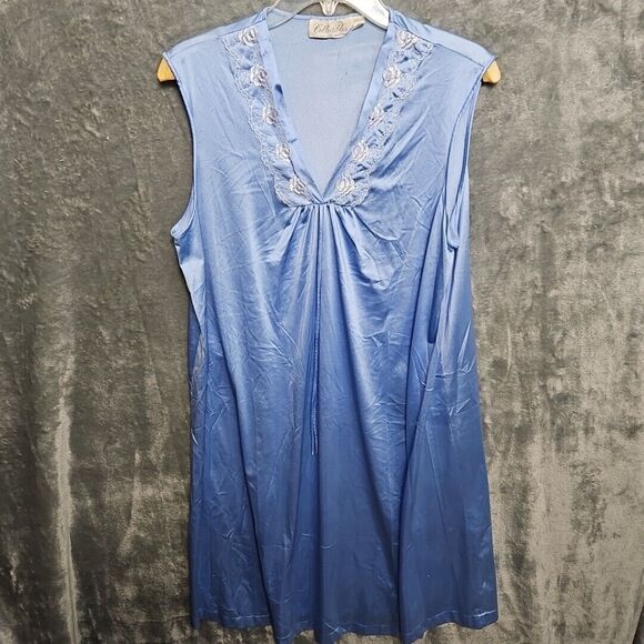 Collectables by J C Penny Women's M Nylon Night Gown Blue USA sleeveless - Picture 1 of 11
